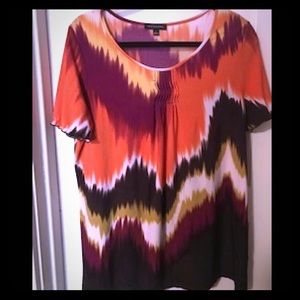 Like New Notations Top with fun tie dye like print